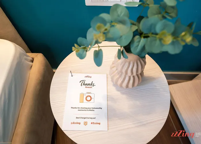 By Zzzing Guest house 4*