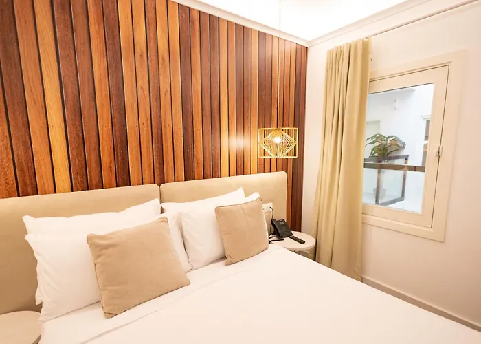 By Zzzing Guest house 4*