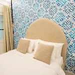 Guest house By Zzzing