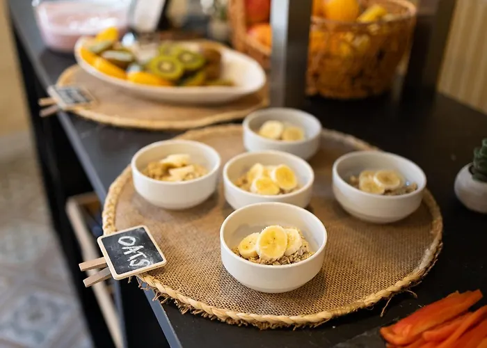 By Zzzing Πανσιόν Mosta